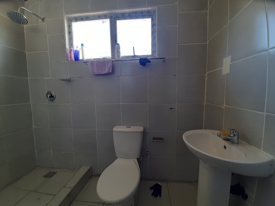 4 Bedroom Property for Sale in Cambridge West Eastern Cape